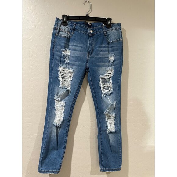 Fashion Nova Give Good Love Skinny Jeans distressed size 13 NWT - Picture 1 of 7